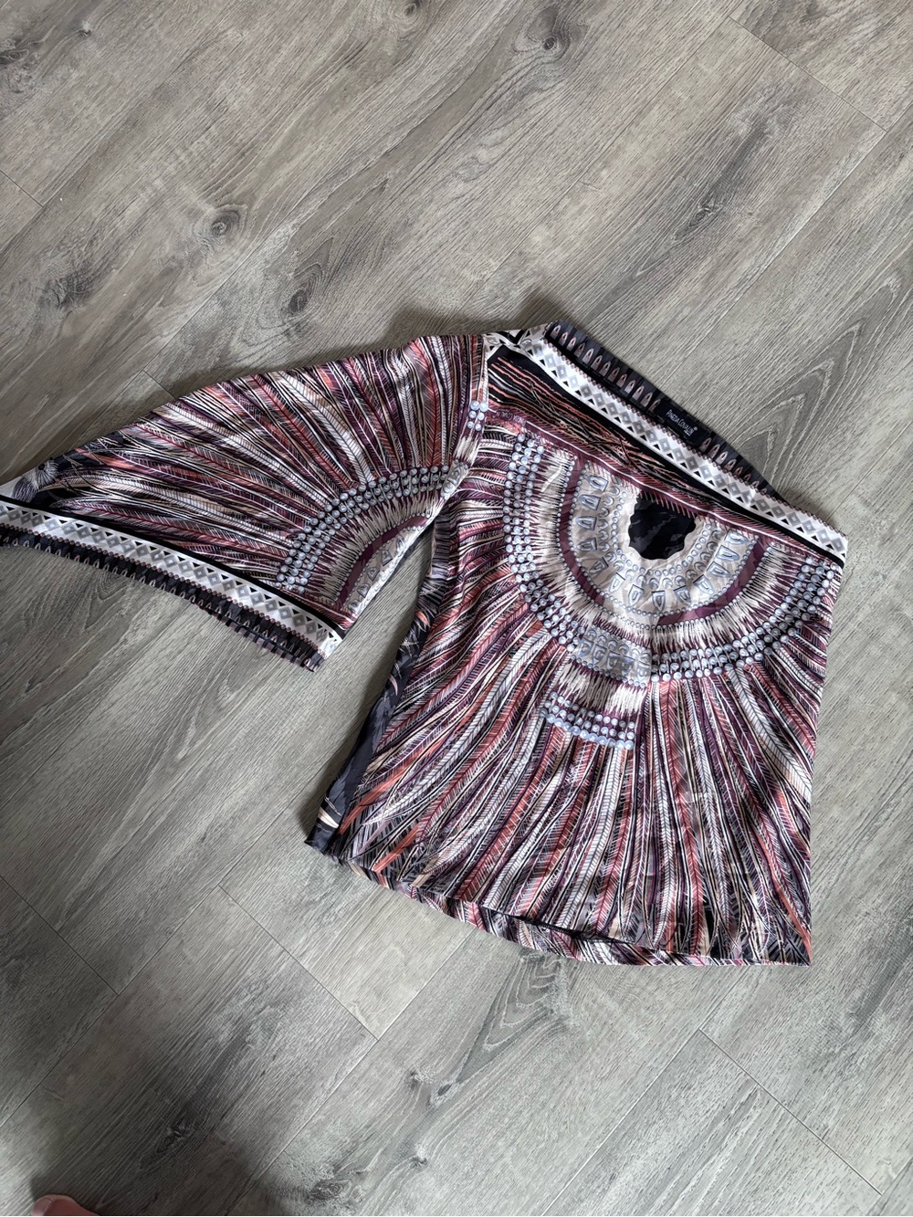 Pineda Covalin 100% Silk One Shoulder Blouse abstract Feathers  Print Size L